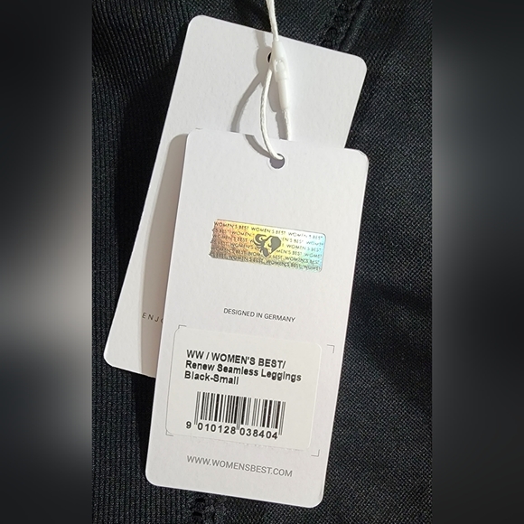 NWT WOMEN'S BEST Black Seamless Leggings Size Small - Picture 6 of 6